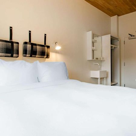 Gowanus Inn & Yard New York Buitenkant foto
