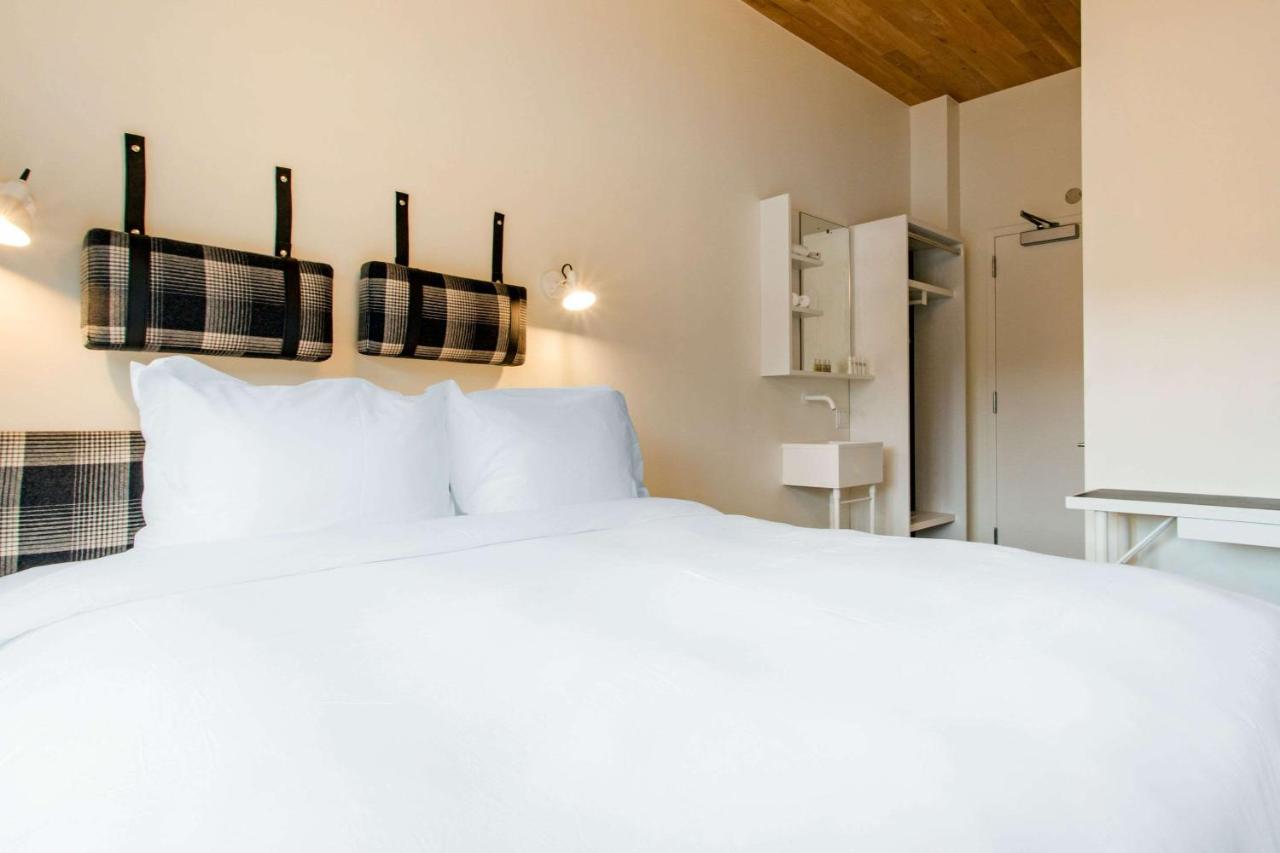Gowanus Inn & Yard New York Buitenkant foto